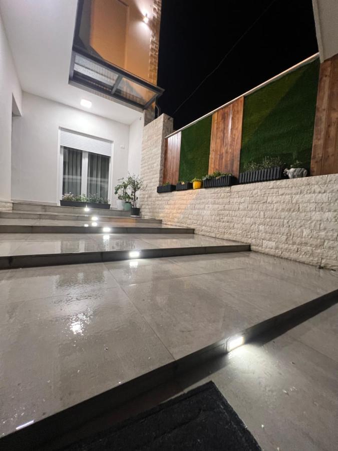 Te Nana Home Шкодер Екстер'єр фото